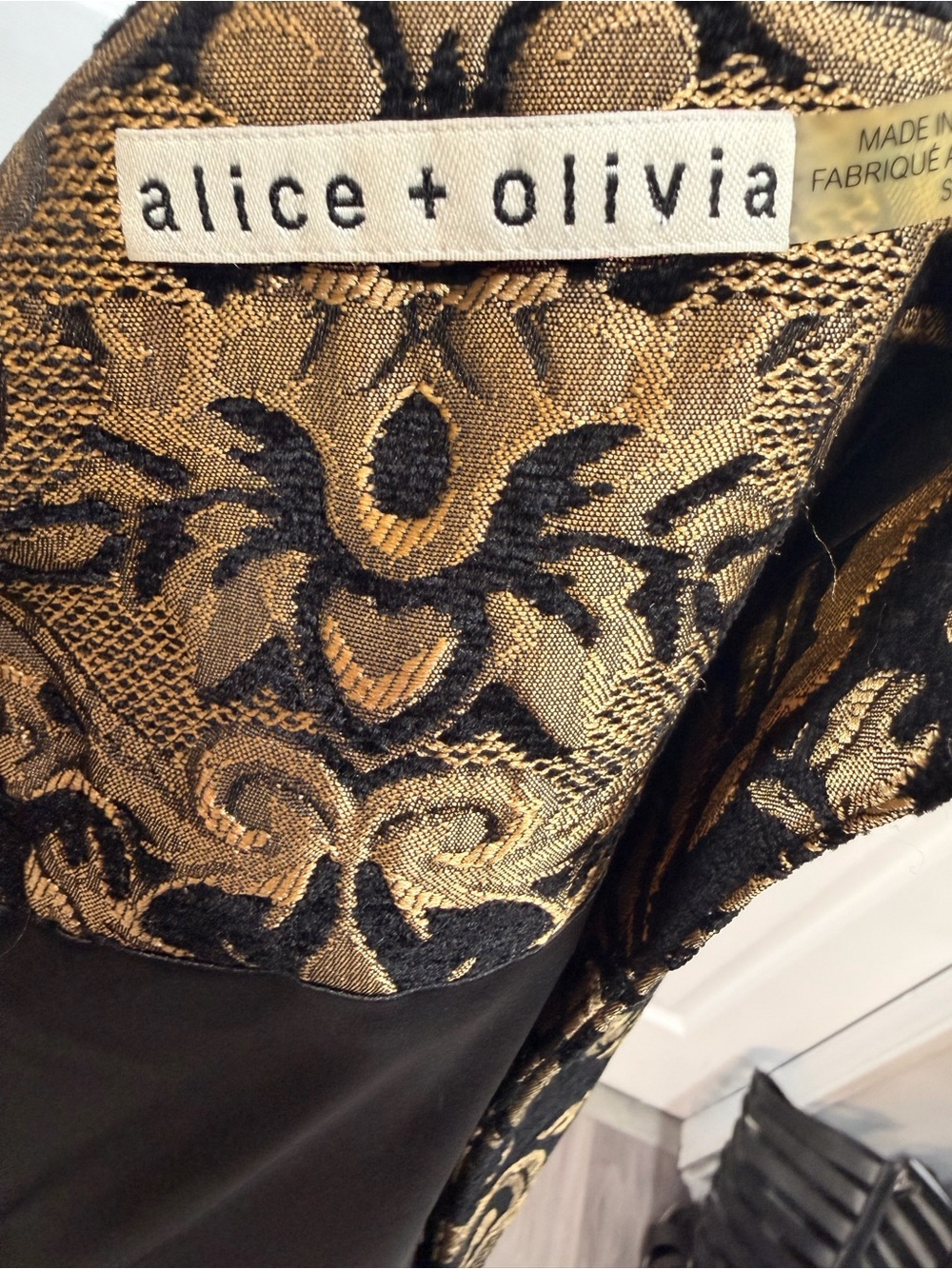 Alice + Olivia Black and Gold Brocade Jacket - Picture 5 of 11